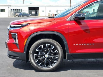 2025 Chevrolet Traverse LT 2LT
