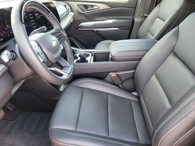 2025 Chevrolet Traverse LT 2LT