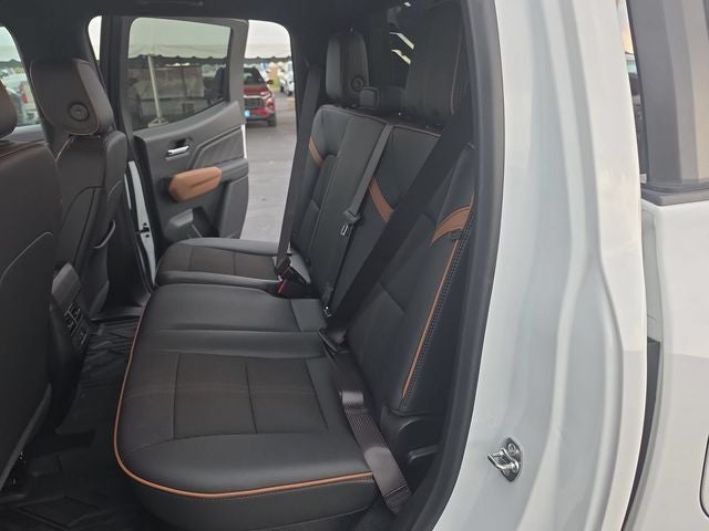 2025 GMC Canyon AT4