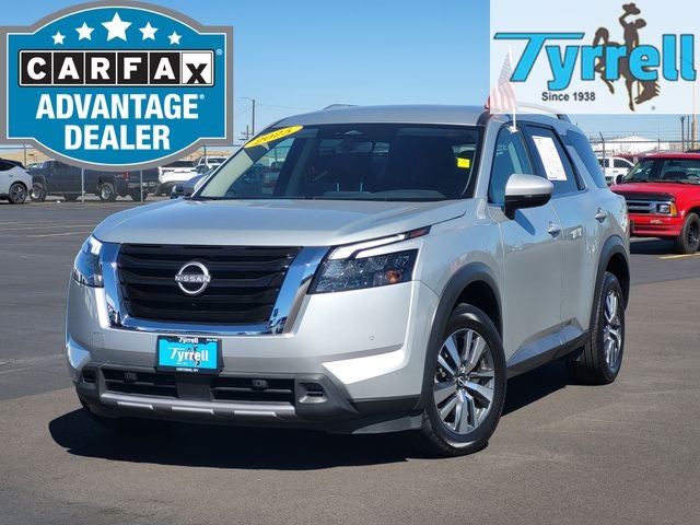 2025 Nissan Pathfinder SL