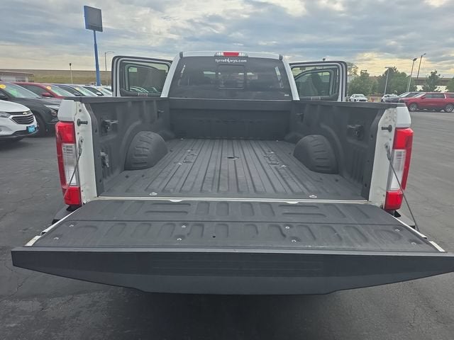 2017 Ford Super Duty F-350 SRW Platinum