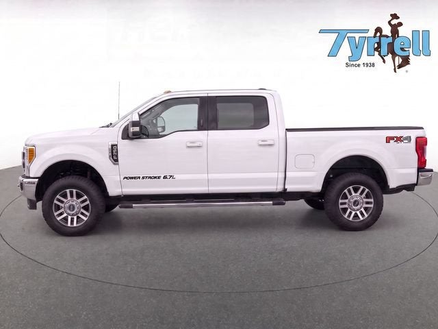 2017 Ford Super Duty F-350 SRW Platinum
