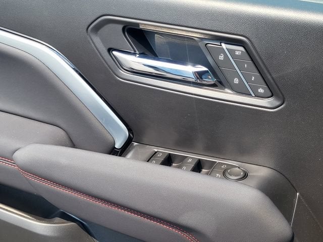 2026 Chevrolet Colorado Z71 - Photo 27