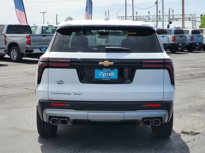 2025 Chevrolet Traverse LT