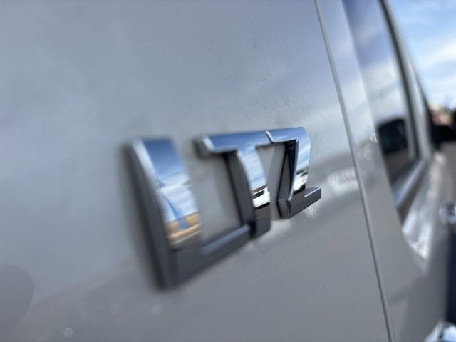 2014 Chevrolet Suburban LTZ