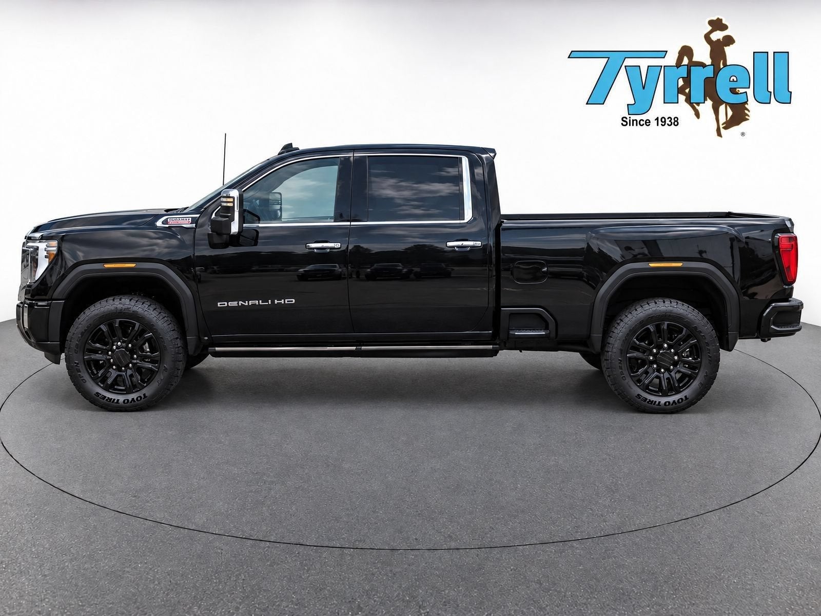 2023 GMC Sierra 3500 HD Denali