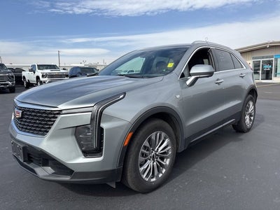 2025 Cadillac XT4 Premium Luxury