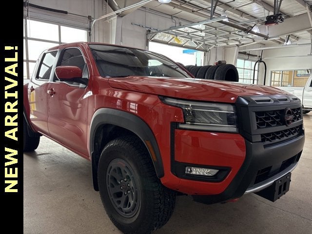 2025 Nissan Frontier Crew Cab PRO-4X 4x4