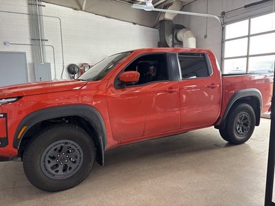 2025 Nissan Frontier Crew Cab PRO-4X 4x4