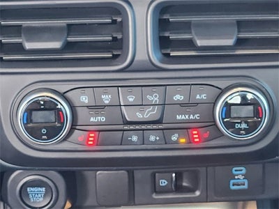 2022 Ford Maverick XL