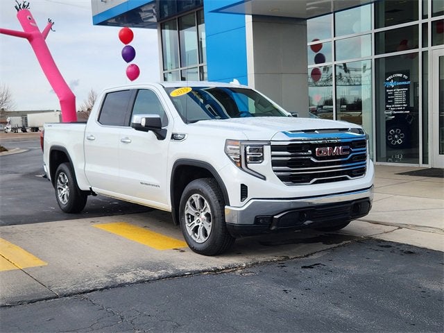 2025 GMC Sierra 1500 SLT