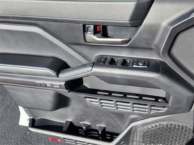 2024 Toyota Tacoma 4WD SR5