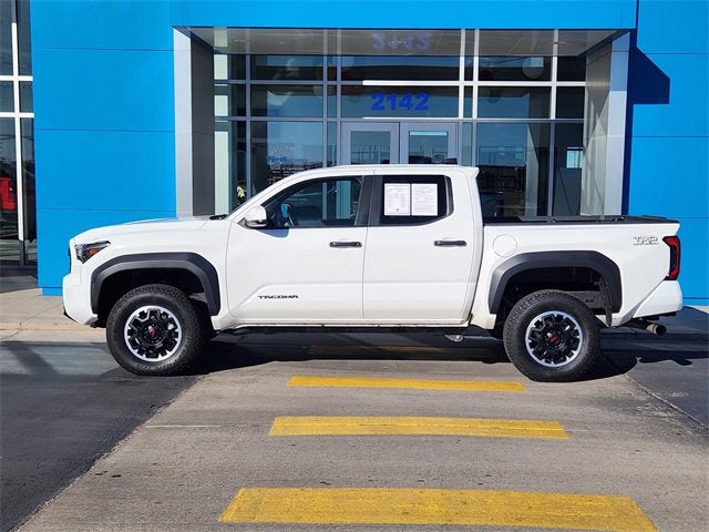 2024 Toyota Tacoma 4WD SR5