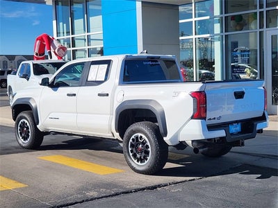 2024 Toyota Tacoma 4WD SR5