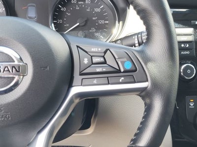 2022 Nissan Rogue Sport SL AWD Xtronic CVT