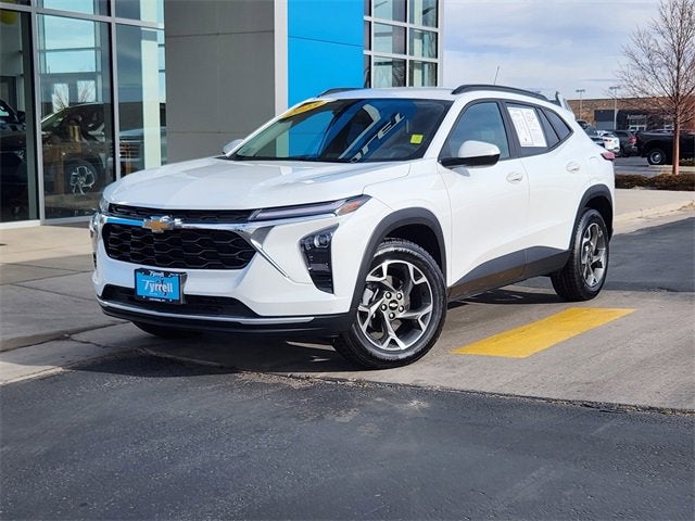 2025 Chevrolet Trax LT