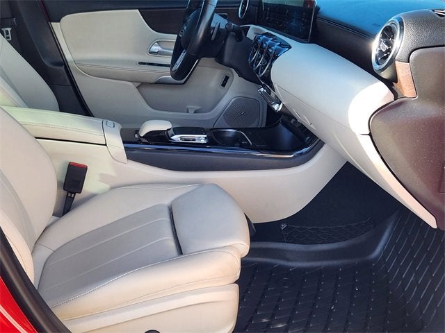 2020 Mercedes-Benz A 220 4MATIC®